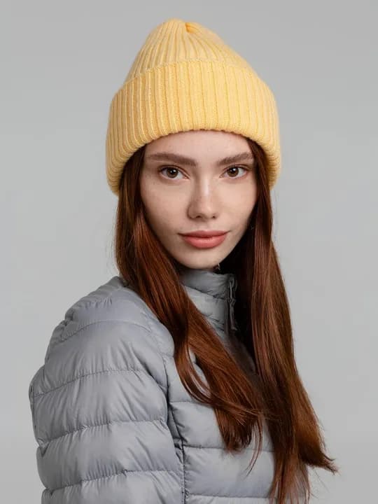 Шапки Capris