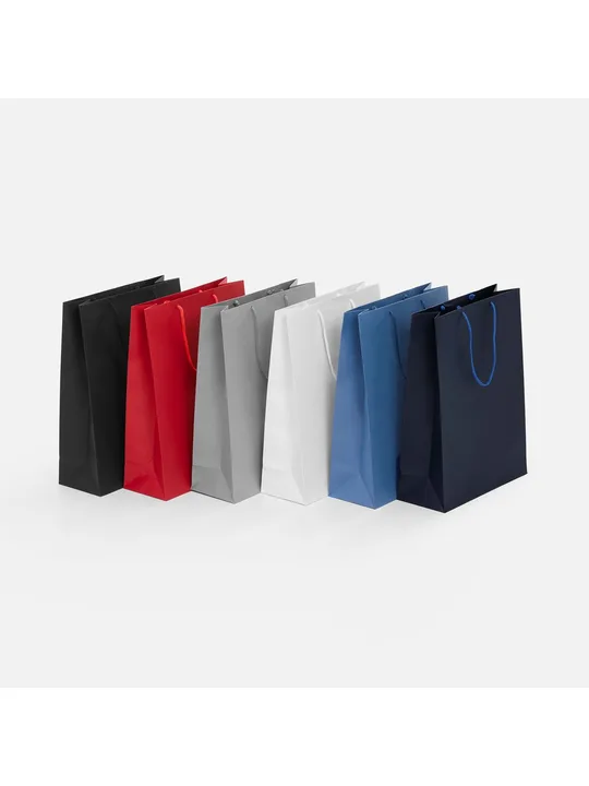 белый