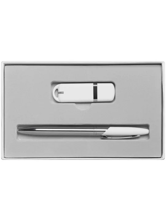 белый